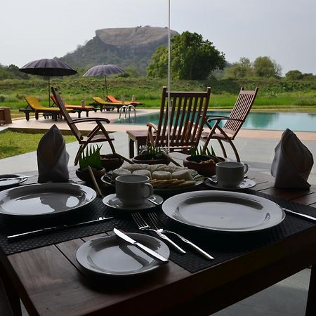 Sigiriya King'S Resort Экстерьер фото