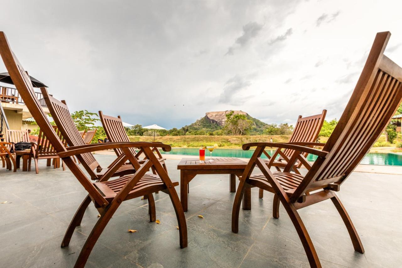 Sigiriya King'S Resort Экстерьер фото